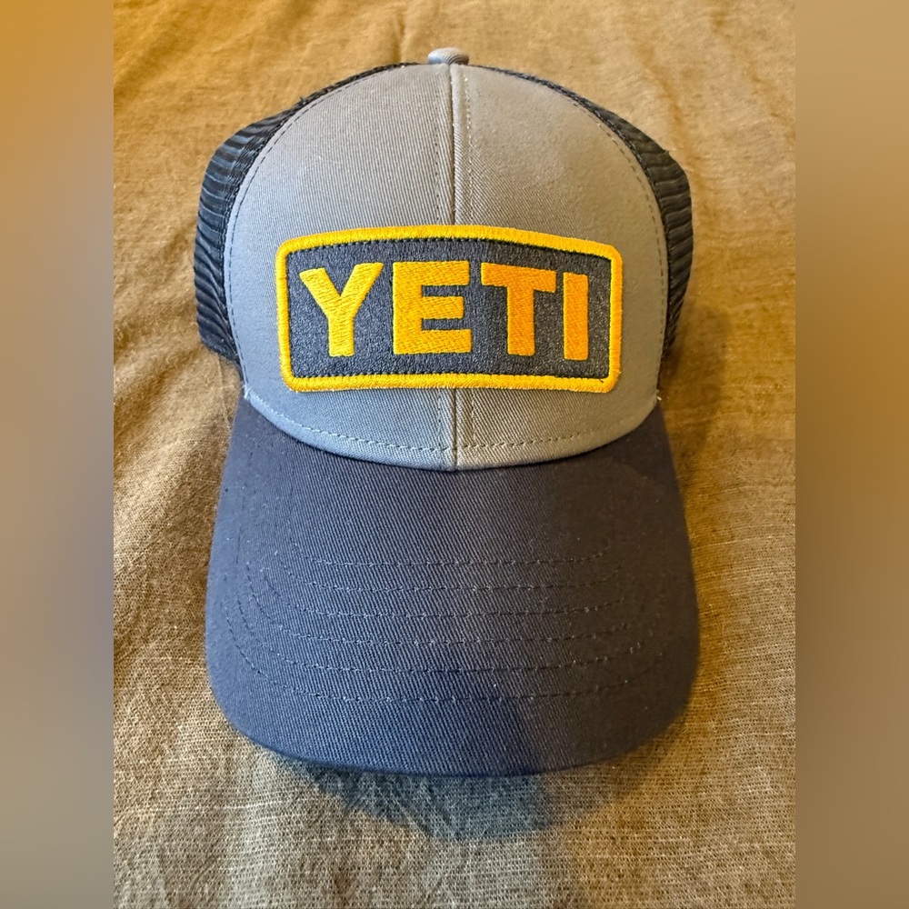 YETI Two-Tone trucker Cap with Yellow Logo
